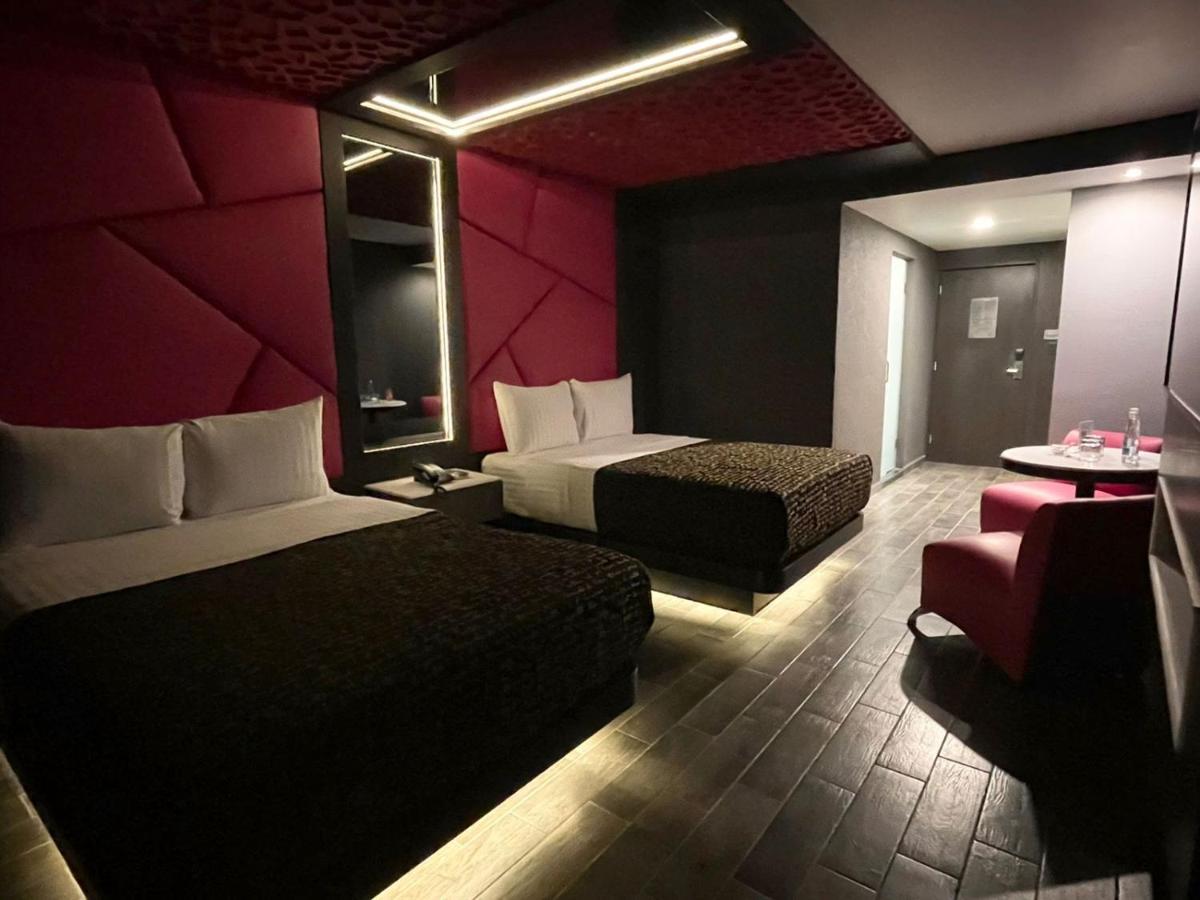 Hotel Passion Secrets Villas And Suites Toluca Exteriör bild