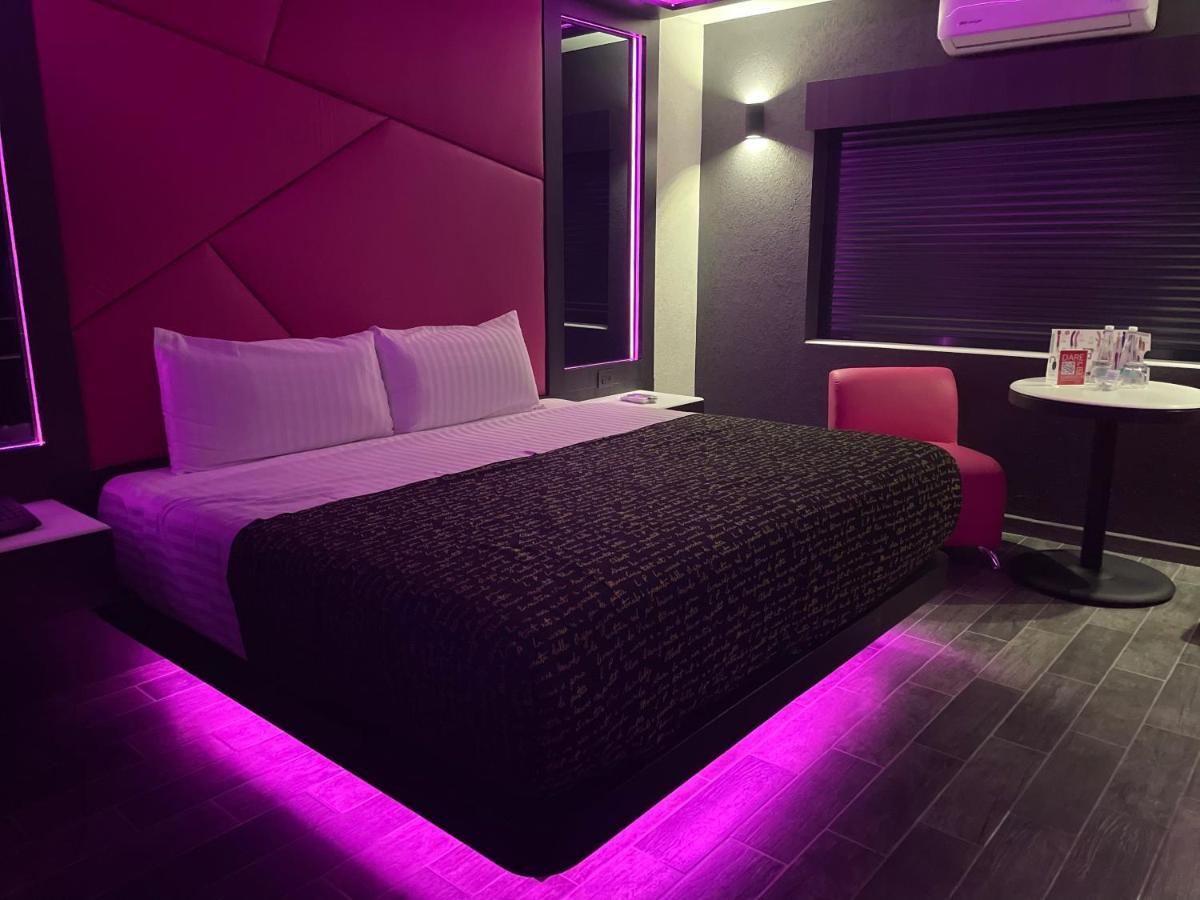 Hotel Passion Secrets Villas And Suites Toluca Exteriör bild