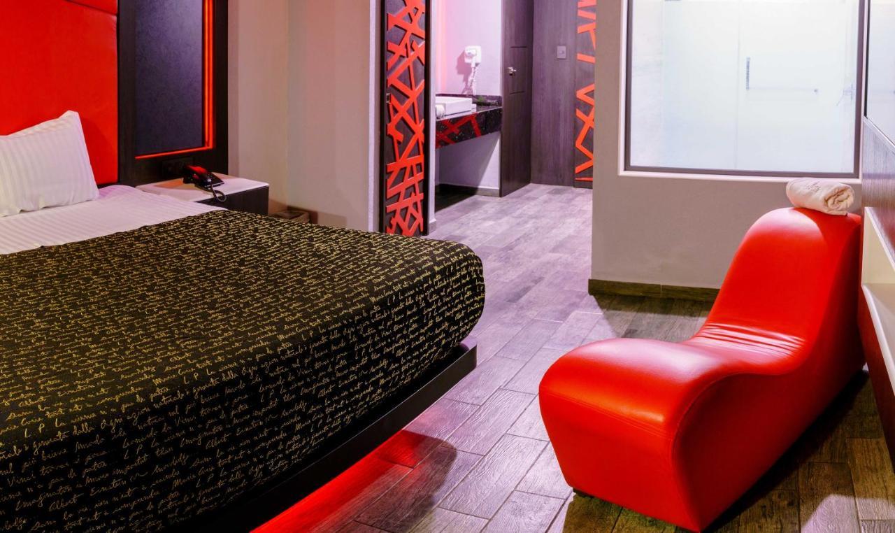 Hotel Passion Secrets Villas And Suites Toluca Exteriör bild