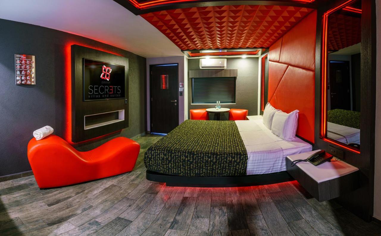 Hotel Passion Secrets Villas And Suites Toluca Exteriör bild