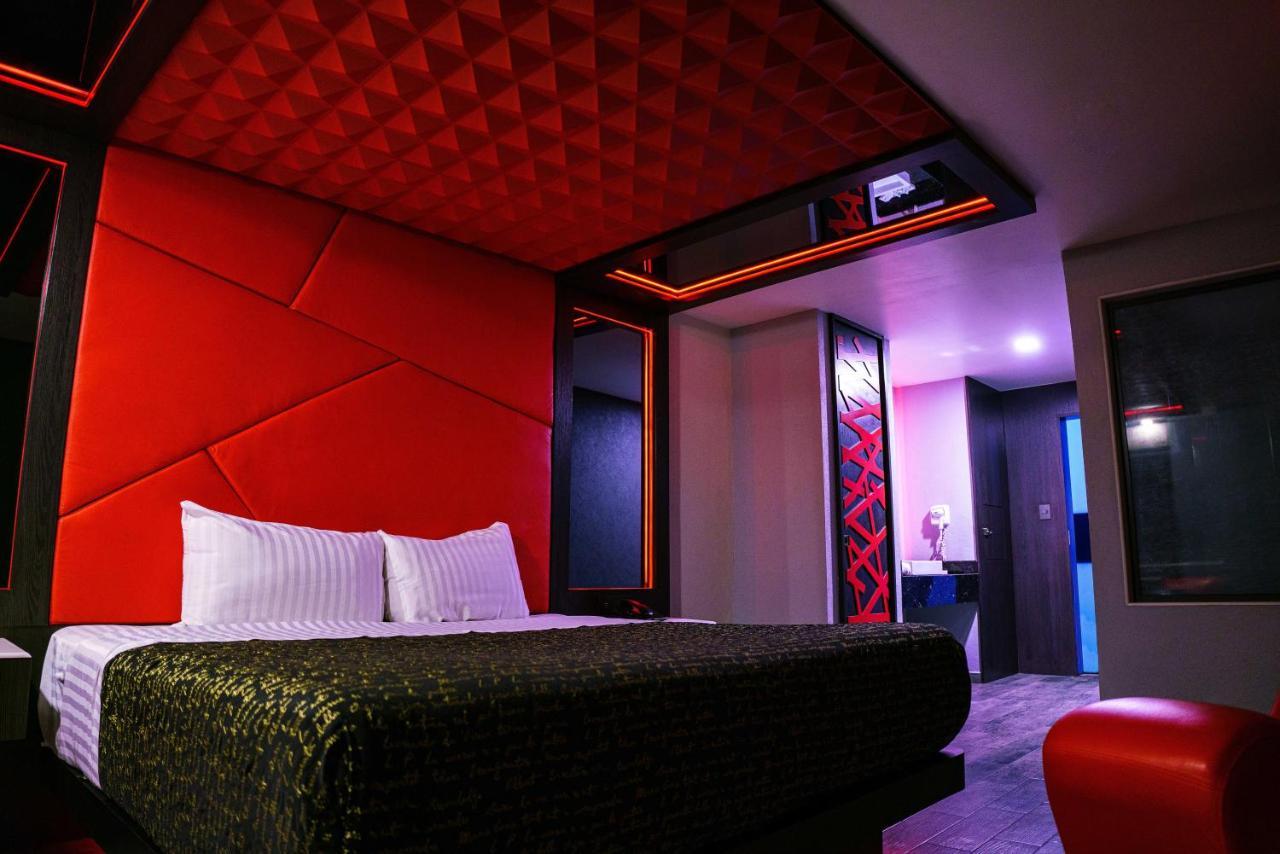 Hotel Passion Secrets Villas And Suites Toluca Exteriör bild